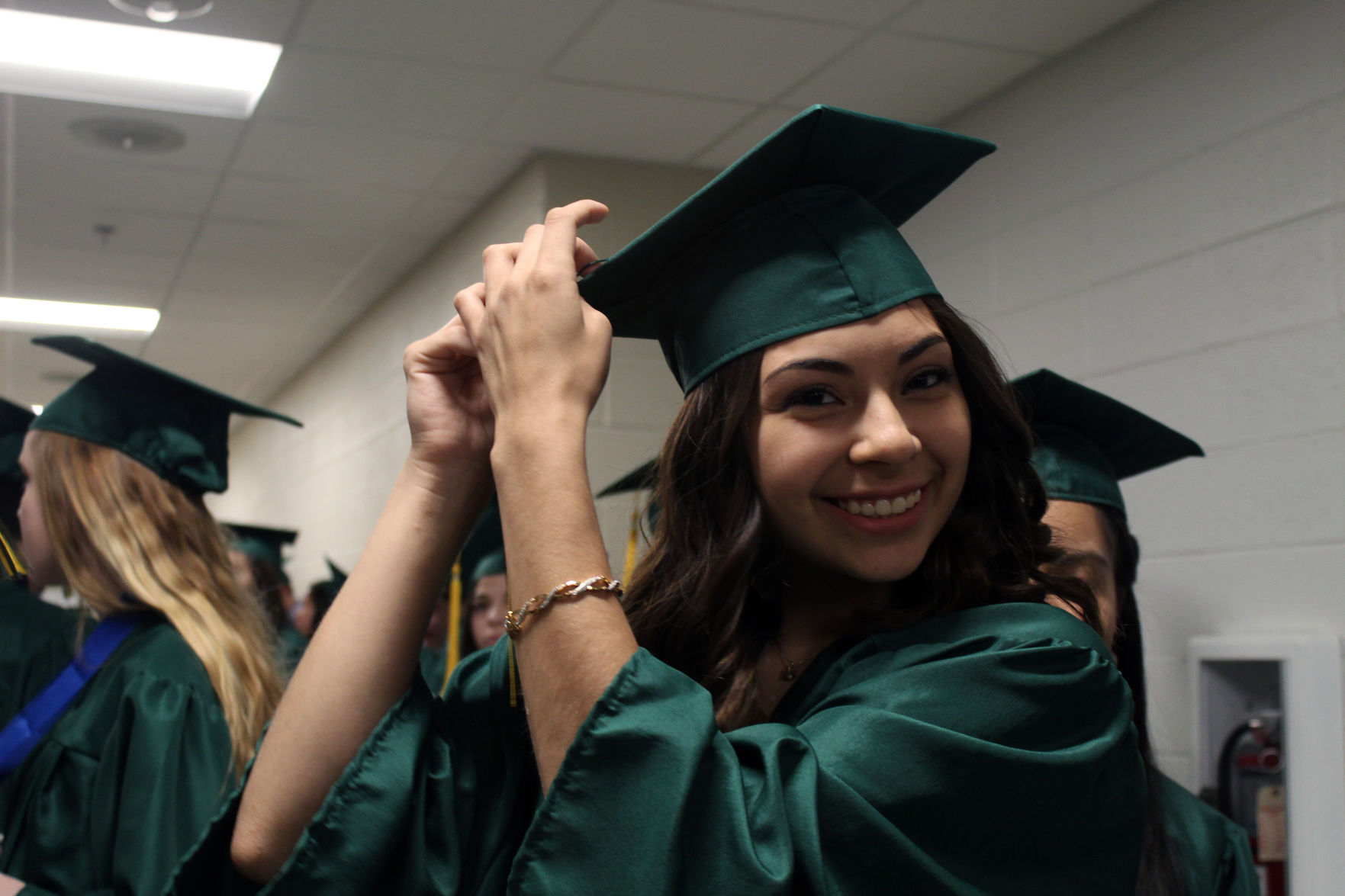 060219-ctzn-news-bd-grad001.jpg